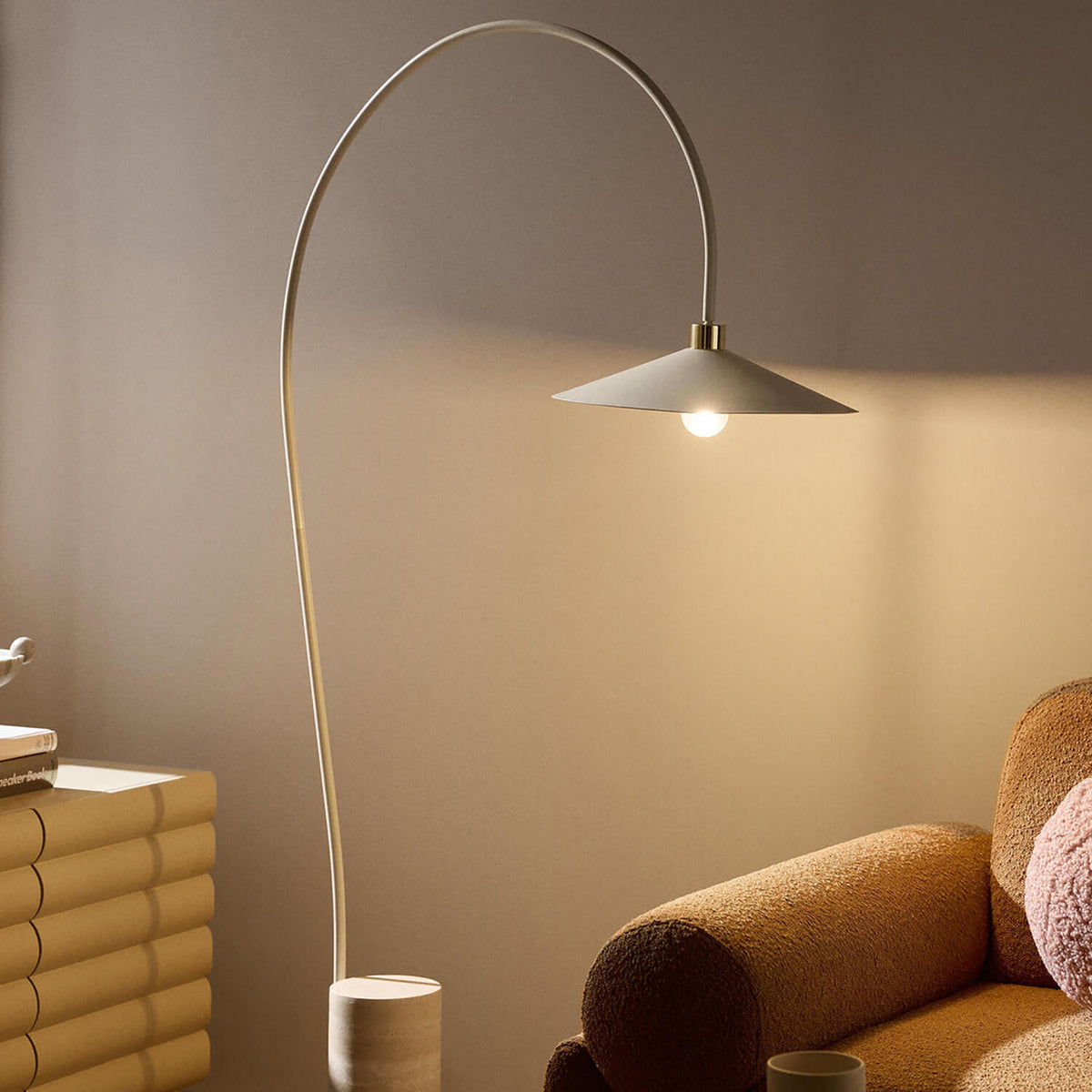 lilahennnussergbr Arc Floor Lamp